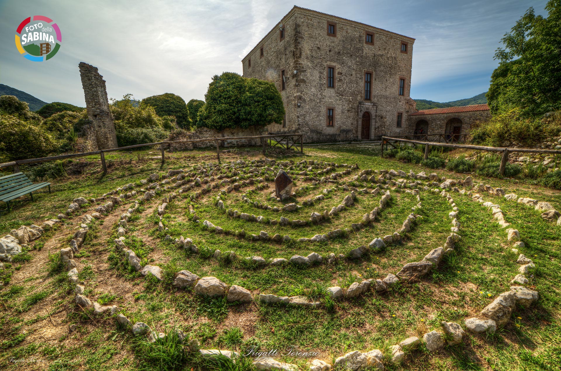 FOTO DELLA SABINA | Castel di Tora - Terenzio Frigatti