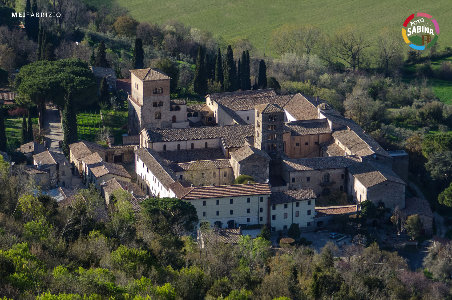 Il Monte Acuziano con FOTO DELLA SABINA